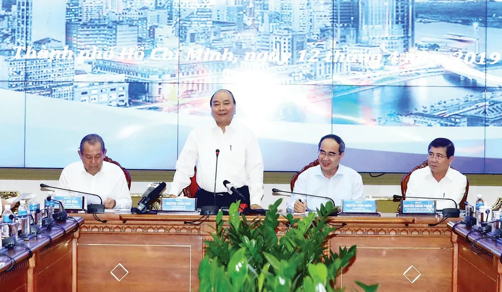 Thủ tướng Nguyễn Xuân Phúc phát biểu tại buổi làm việc. Ảnh: TTXVN