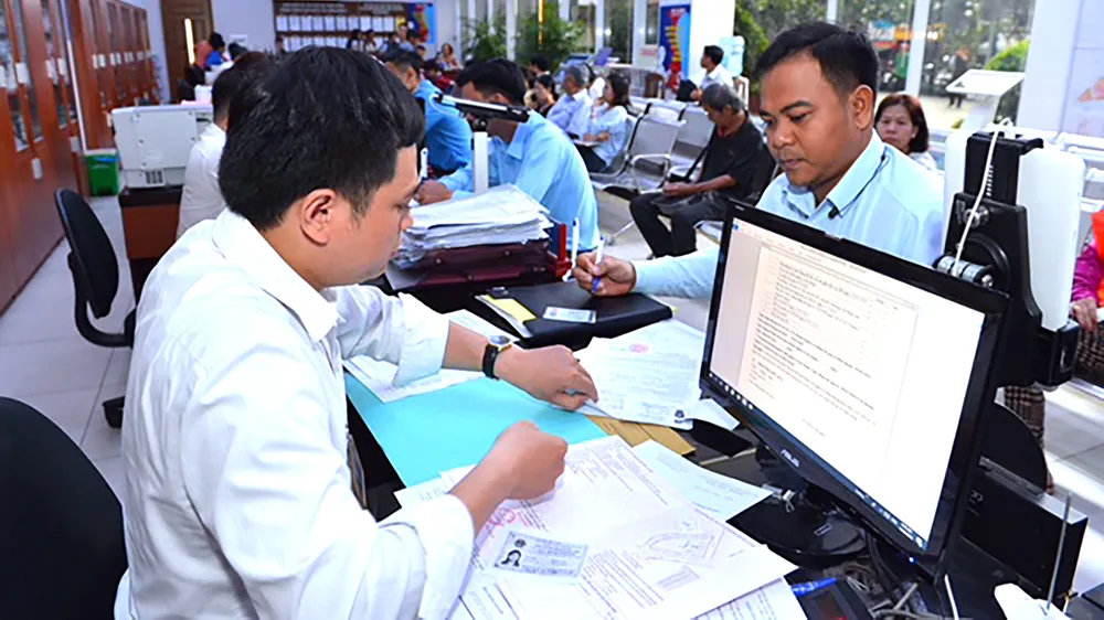 Chuyển đổi vị trí công tác được xem là một giải pháp hữu hiệu để phòng ngừa tham nhũng.  Ảnh: VIỆT DŨNG