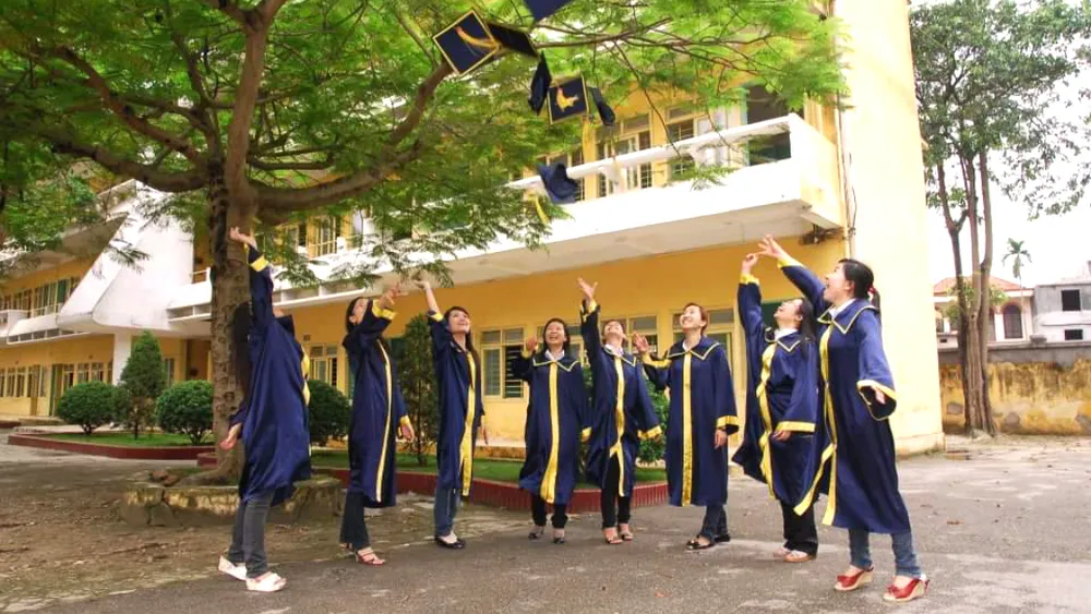 Nhiều bậc phụ huynh đặt mong muốn quá cao ở con mình