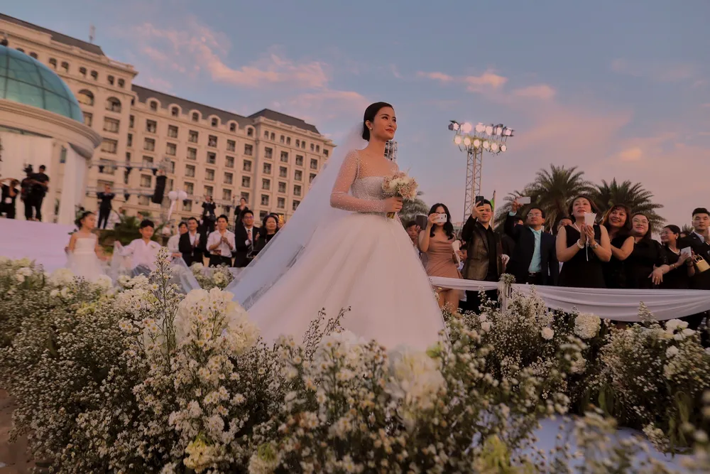 Dàn sao Việt “đại náo” Vinpearl Land và Safari Phú Quốc  ​ ảnh 8