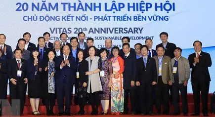 Thủ tướng  Nguyễn Xuân Phúc và các đại biểu dự lễ. Ảnh: TTXVN