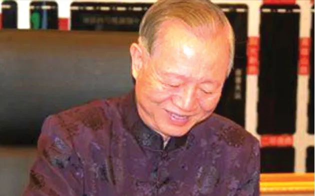 Cuốn sách phổ cập về bệnh xương khớp được phát tặng miễn phí