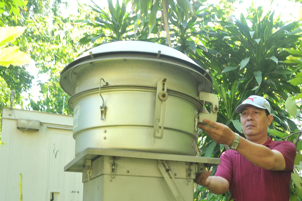 Thiết bị quan trắc không khí trên đường Điện Biên Phủ