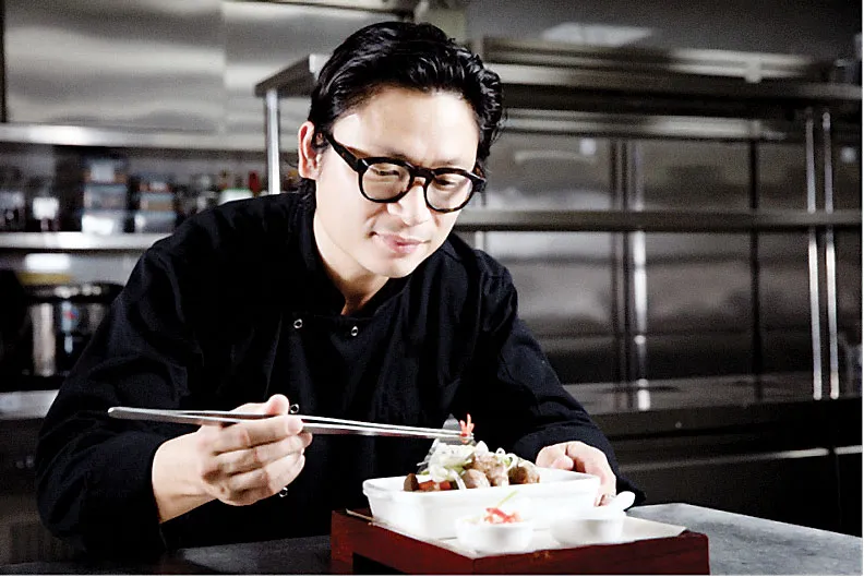 Hương vị tết ở The Reverie Saigon