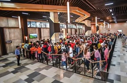 Danh thắng Núi Bà Đen đón lượng khách lớn trong dịp Tết Canh Tý ảnh 2