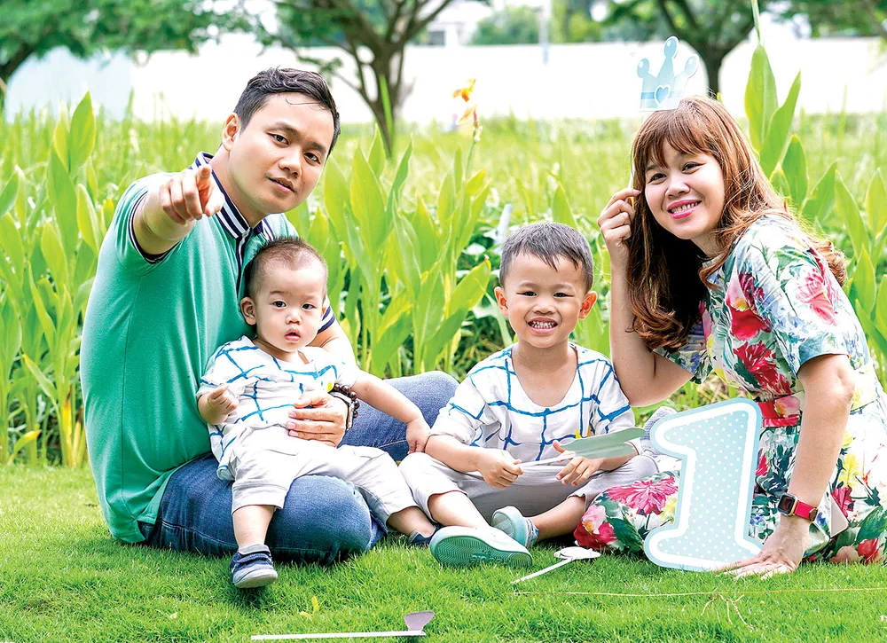 Gia đình hạnh phúc hay không, tùy thuộc vào suy nghĩ  và hành động của cha mẹ                                                                .     Ảnh: HOÀNG HÙNG