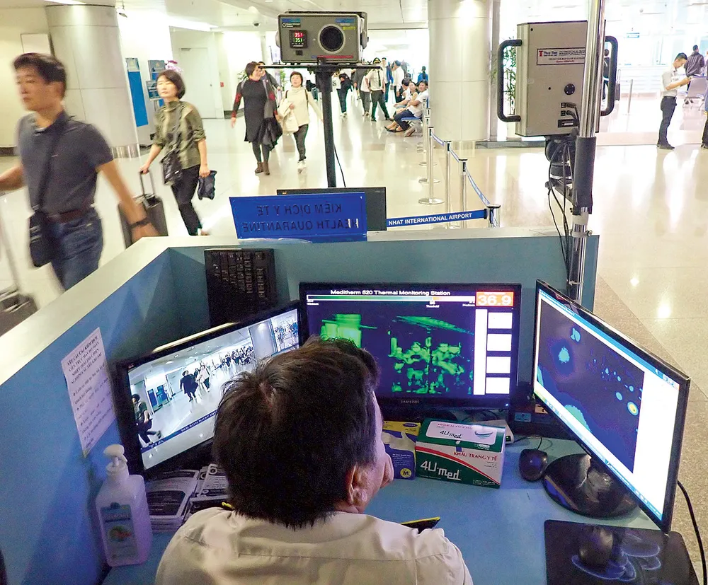 Khẩn trương phòng chống dịch ảnh 1