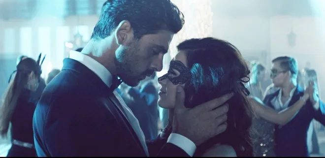 “Thổi còi” phim rác 