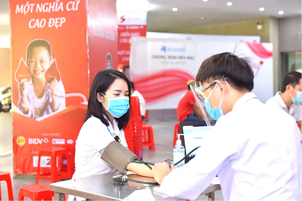 Tập đoàn xây dựng tổ chức chương trình Giọt hồng yêu thương 2020 - lần 3 tại Hà Nội