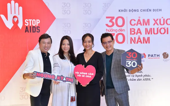 Ngồi lại với  “Cảm xúc 30 năm”