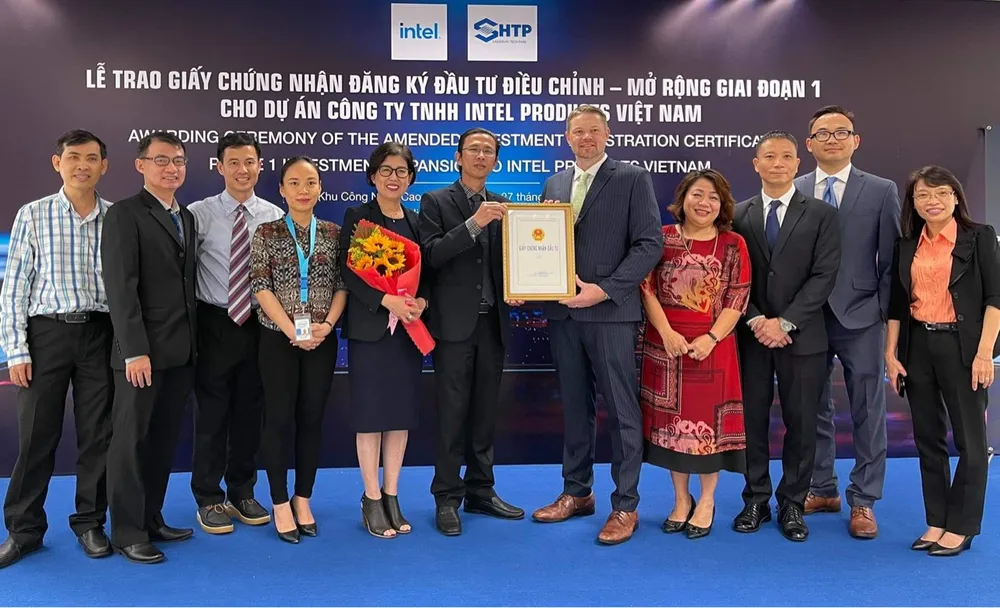 SHTP trao chứng nhận đăng ký đầu tư cho nhiều dự án ảnh 3