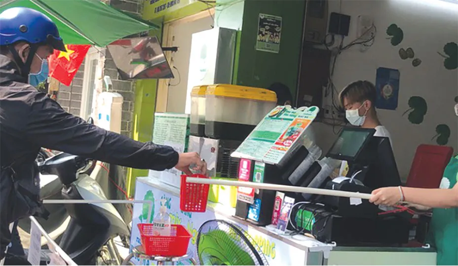 Phương thức giao hàng thú vị - an toàn mùa dịch cho cả khách hàng và shipper