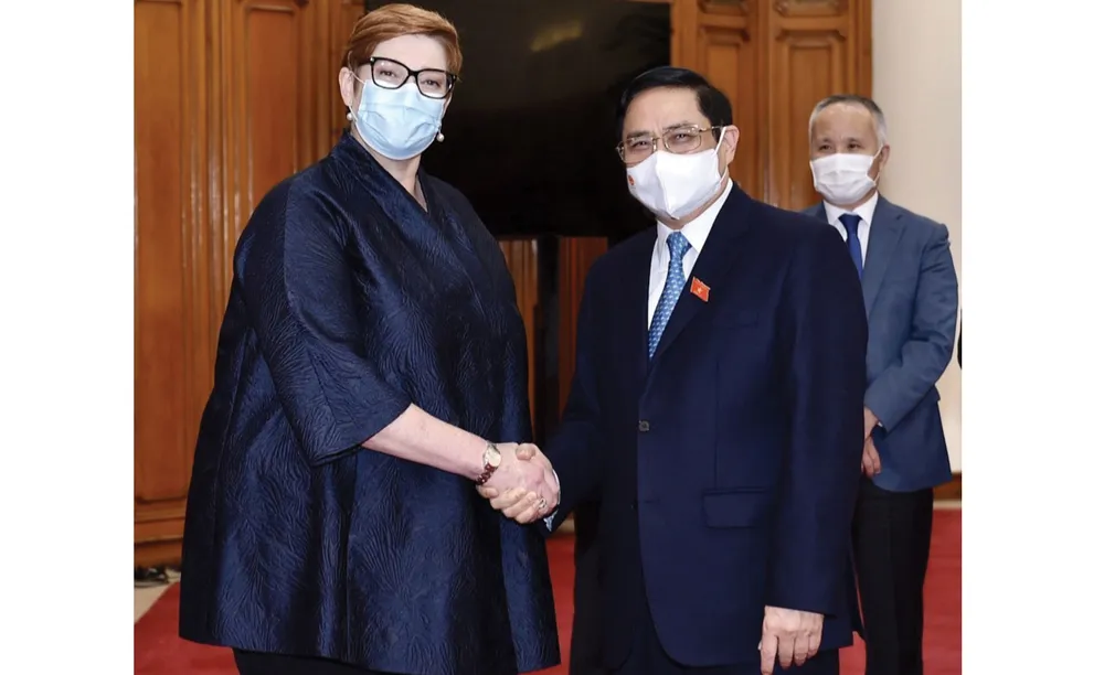 Thủ tướng Phạm Minh Chính  tiếp bà Marise Payn. Ảnh: TTXVN