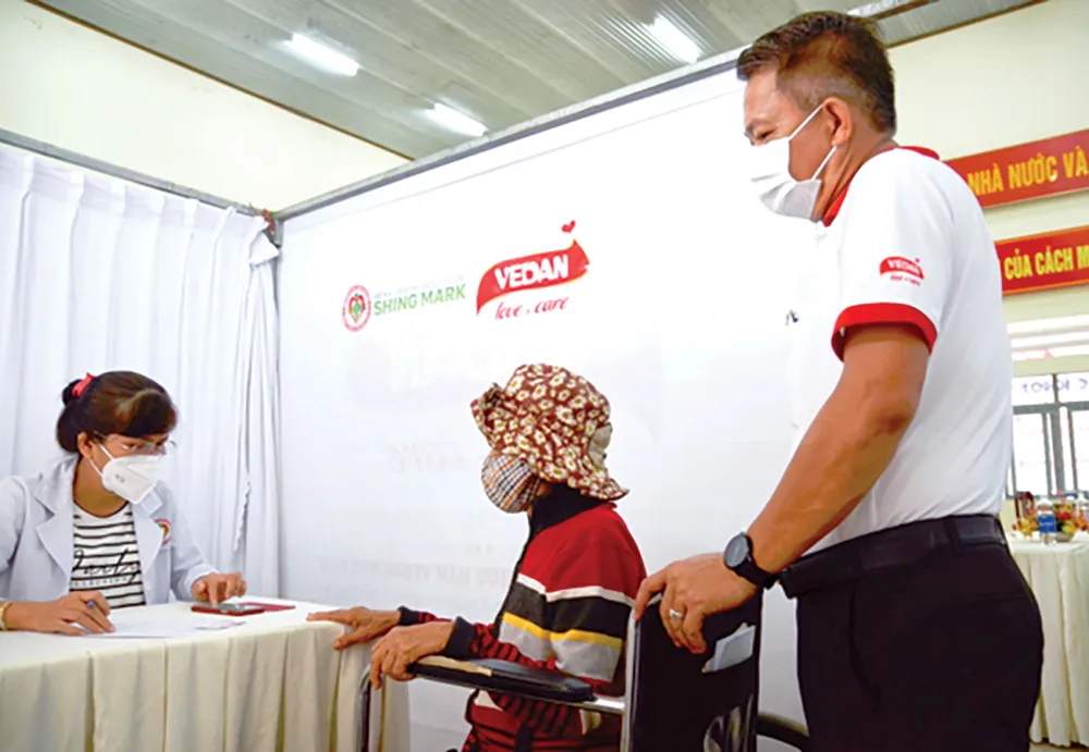  Khám và phát thuốc miễn phí cho hơn 200 người dân tỉnh Đồng Nai ảnh 2