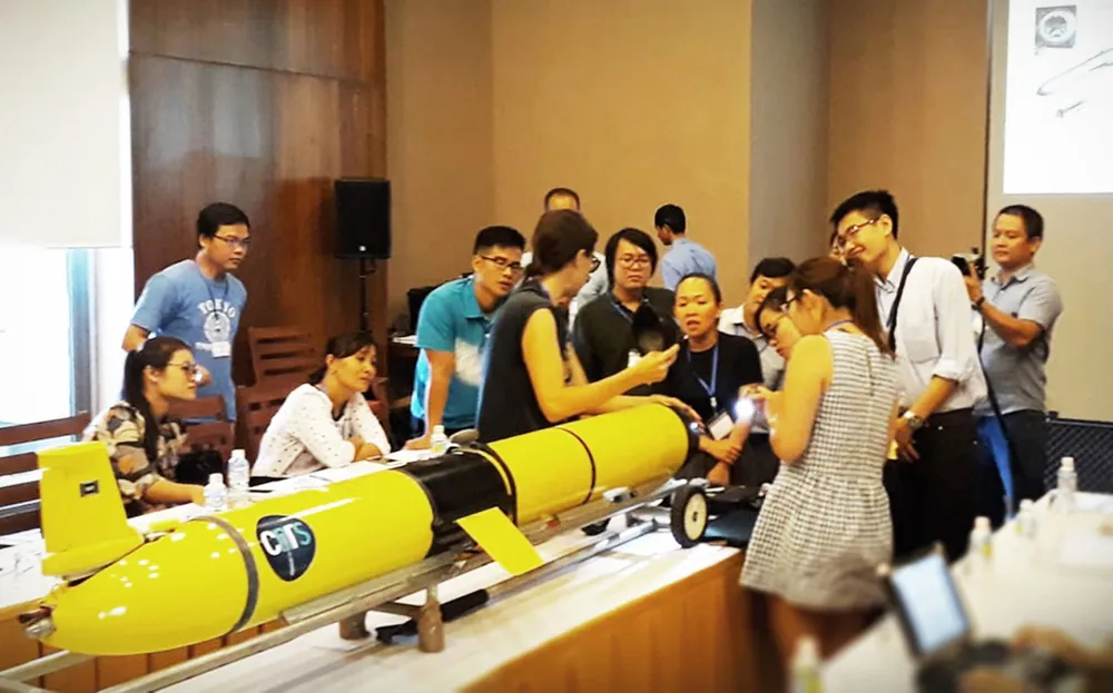 Kỳ thú “tour” du lịch khoa học ảnh 2