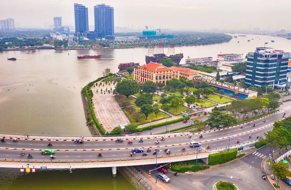 Để TPHCM ngày càng phát triển, cần nâng cao vai trò trách nhiệm  của từng cơ quan, đơn vị. Ảnh: HOÀNG HÙNG