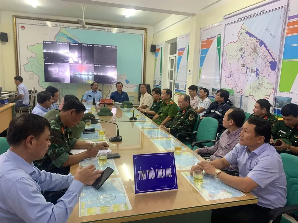 Bão số 4 đổ bộ gây mưa lớn, gió giật mạnh ảnh 3