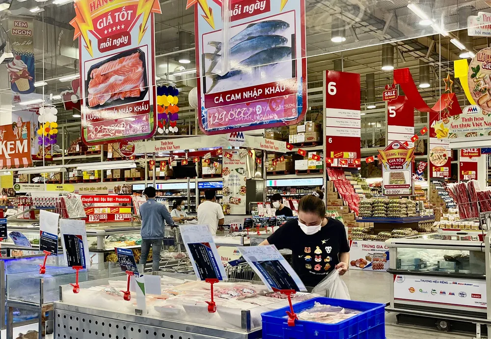 Tất bật chuẩn bị hàng hóa tết  ảnh 2