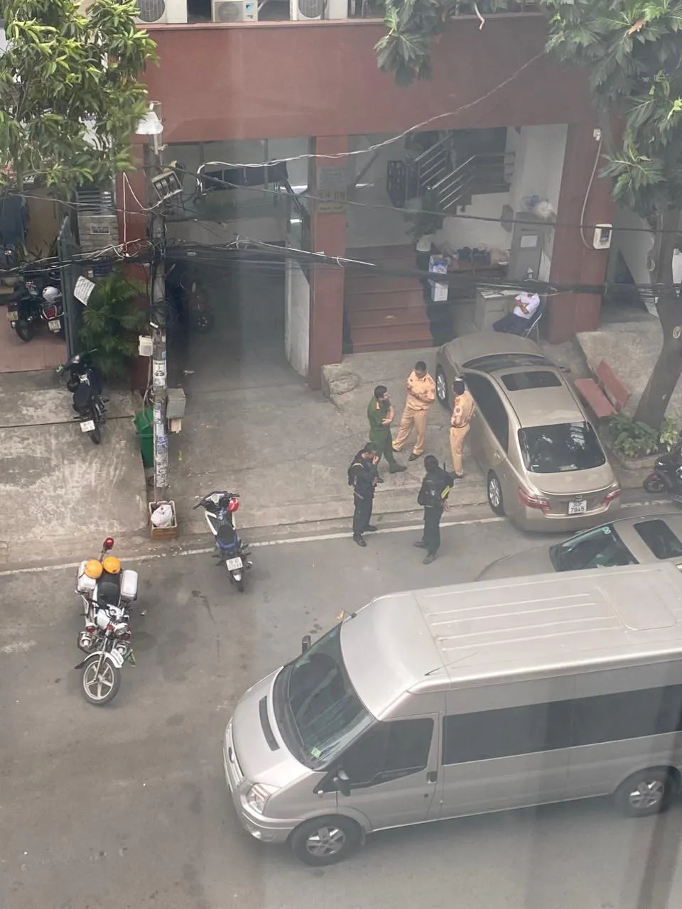 Công an TPHCM đã có mặt ở Cục Đăng kiểm Việt Nam tại địa chỉ trên đường D5, phường 25, quận Bình Thạnh, TPHCM để khám xét