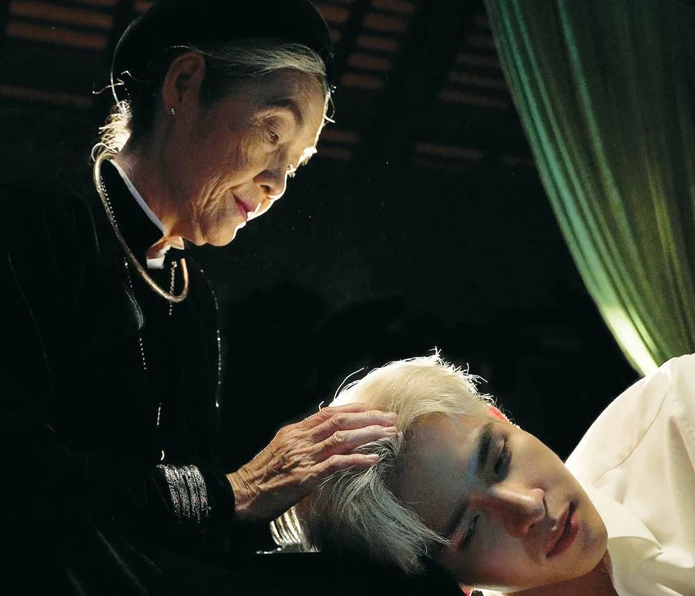 Con cưng, một phim ngắn định dạng dọc được đánh giá cao