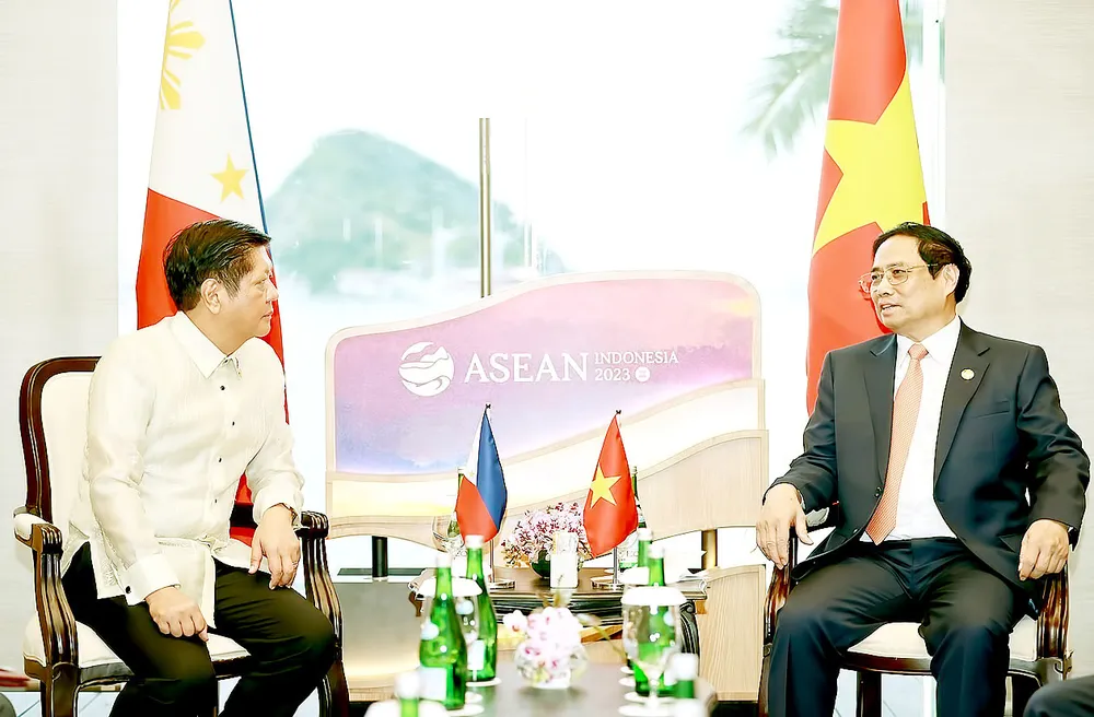 Thủ tướng Phạm Minh Chính gặp Tổng thống Philippines Ferdinand Romualdez Marcos Jr. Ảnh: TTXVN Thủ tướng Phạm Minh Chính gặp Tổng thống Philippines Ferdinand Romualdez Marcos Jr. Ảnh: TTXVN