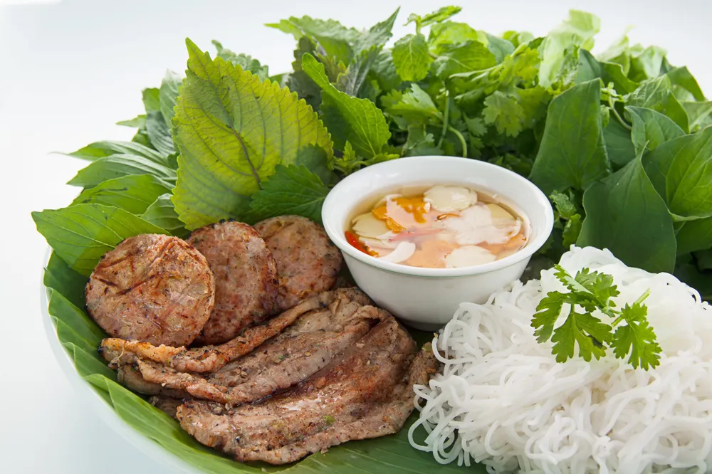 Món bún chả Hà Nội cũng được giới thiệu đến thực khách Nhật Bản trong sự kiện lần này Món bún chả Hà Nội cũng được giới thiệu đến thực khách Nhật Bản trong sự kiện lần này