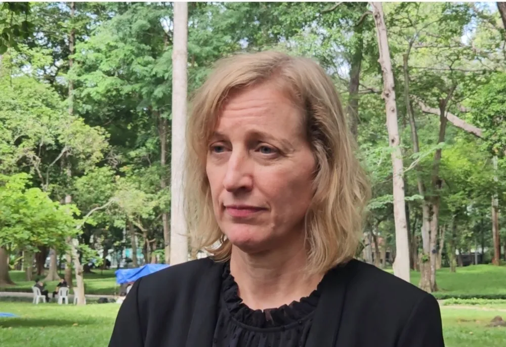 Anh2-Tổng Lãnh sự Hoa Kỳ.jpg