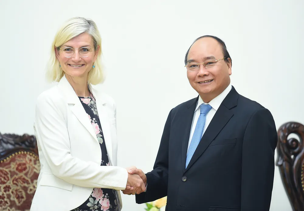 Thủ tướng Nguyễn Xuân Phúc tiếp Bộ trưởng Hợp tác phát triển Đan Mạch Ulla Tornas. Ảnh: VGP