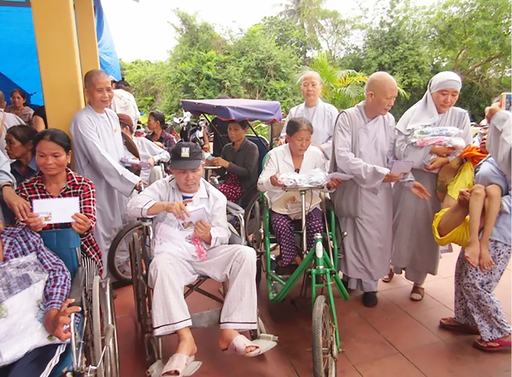 Mùa Phật đản ở cố đô Huế ảnh 2