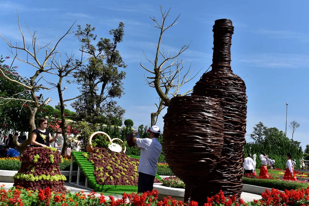 Ngất ngây trong không gian sôi động của Lễ hội rượu vang Sun World Ba Na Hills ảnh 3