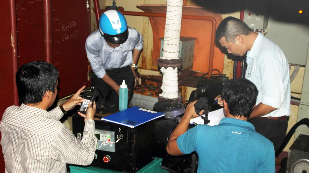 Phát hiện 4 máy tàu không phải của chính hãng Mitsubishi ảnh 2