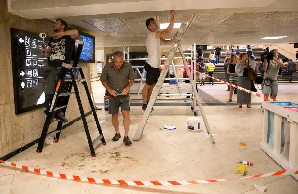 Bỉ đã xác định được danh tính kẻ đánh bom tại ga tàu điện ngầm ảnh 1