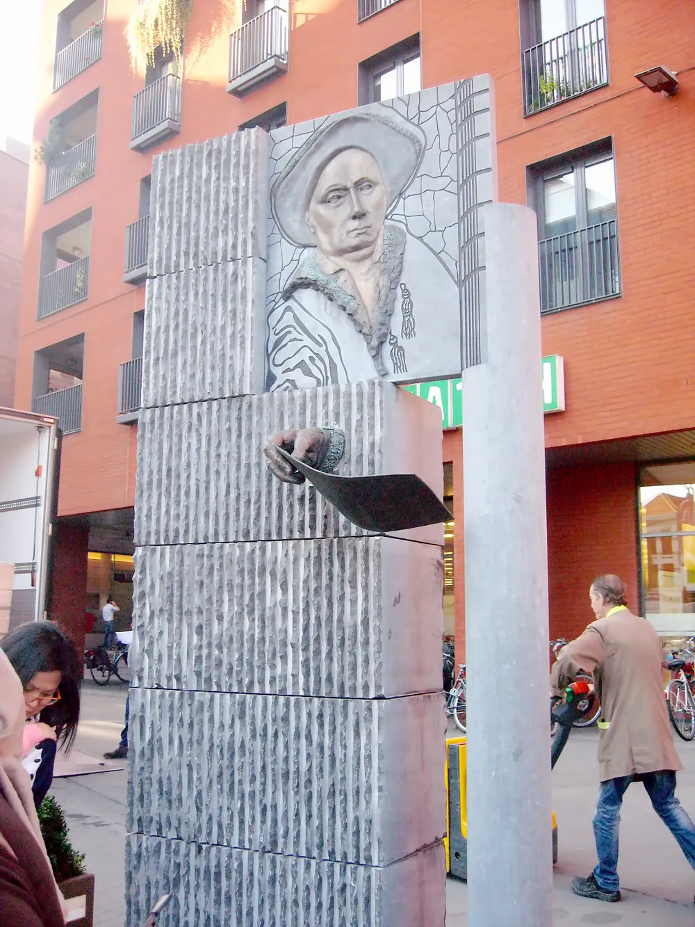 Hồn tượng trên những nẻo đường Âu châu ảnh 2