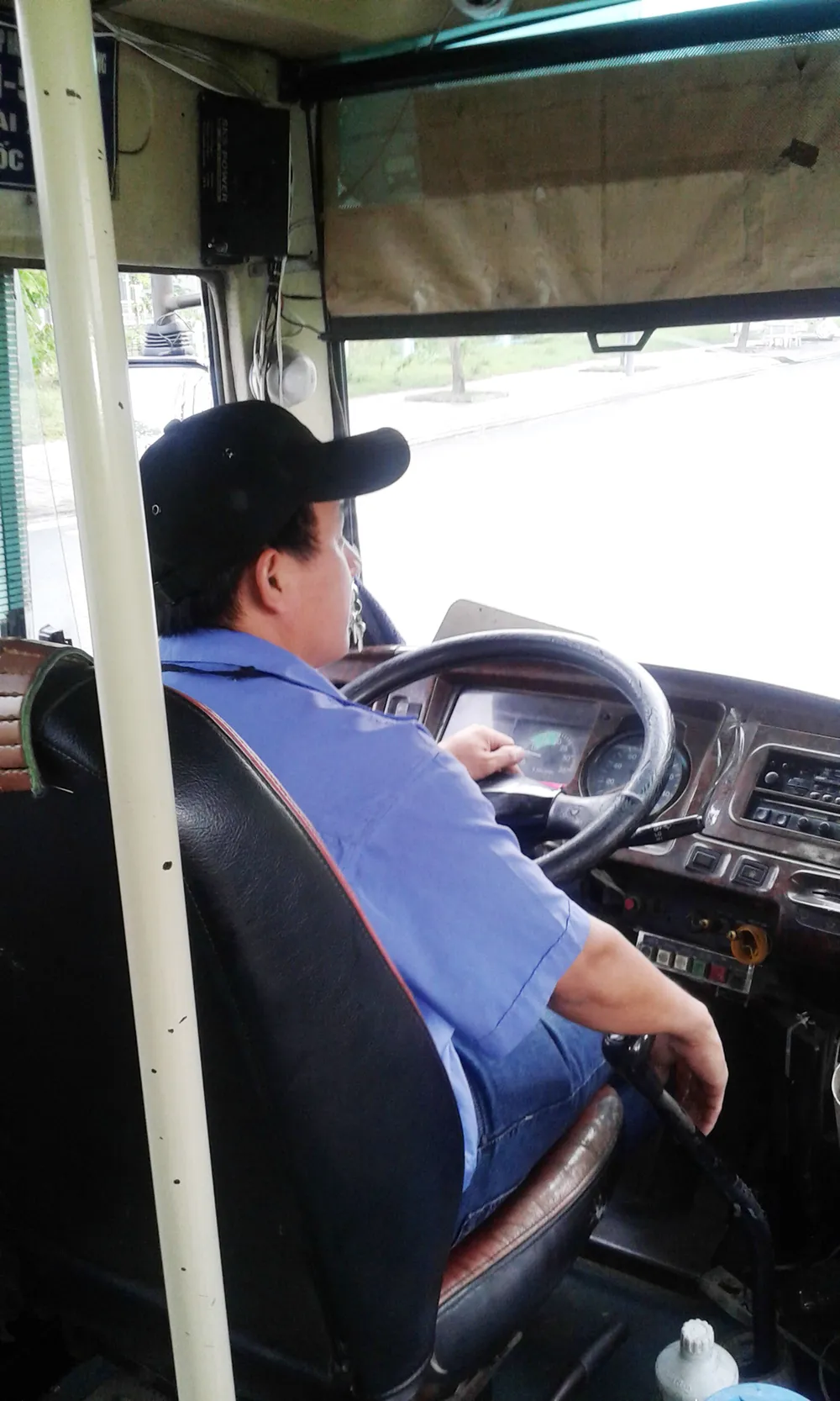 Xe buýt: Đâu chỉ có chạy ẩu, bỏ trạm, gây tai nạn! ảnh 1