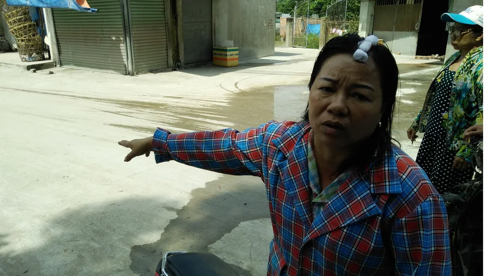 Bắt khẩn cấp người đàn ông tạt axit khiến 4 người bị thương ảnh 1