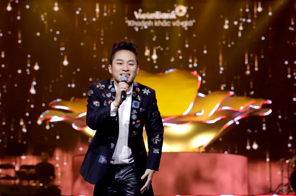 Nghệ sĩ Việt kể câu chuyện âm nhạc “Như những đóa hoa” ảnh 5