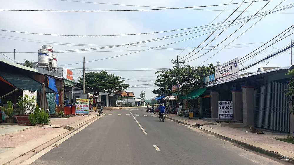 Tuyến đường Trung Lập vẫn chưa có xe buýt  phục vụ người dân