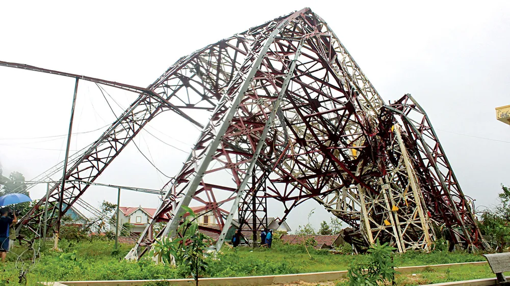 Thủ tướng: “Không để còn cảnh tiêu điều” những nơi bão đi qua ảnh 4