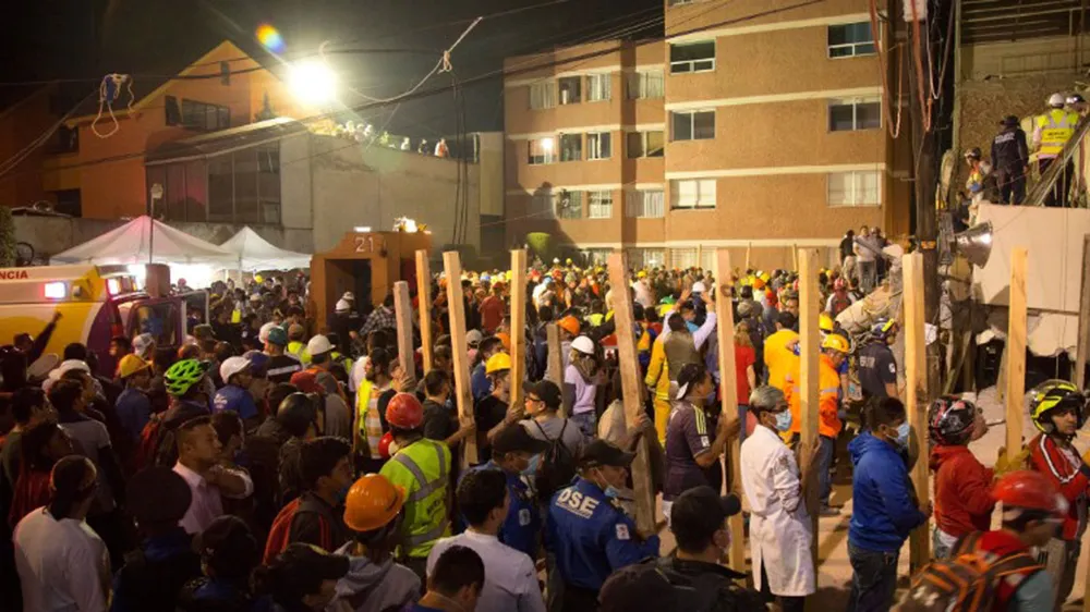 Động đất mạnh tại Mexico: Số người chết tăng lên gần 250 người ảnh 9