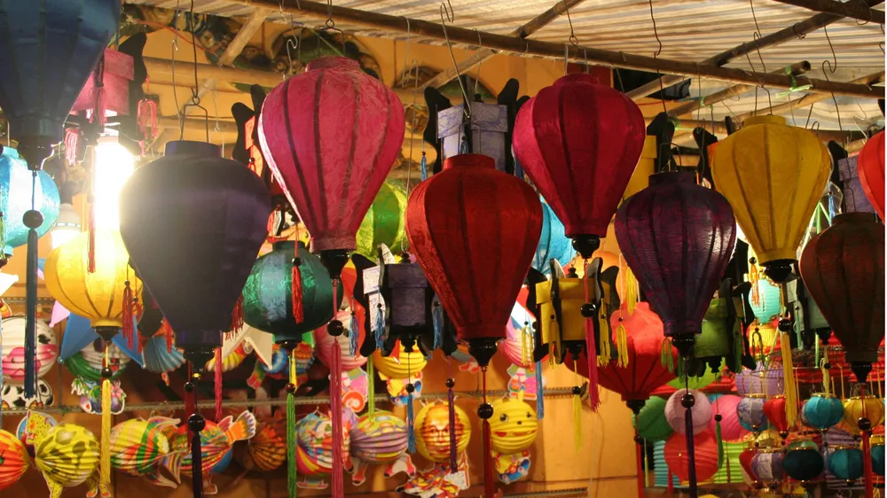 Phố lồng đèn quận 5 nhộn nhịp mùa Trung thu ảnh 2