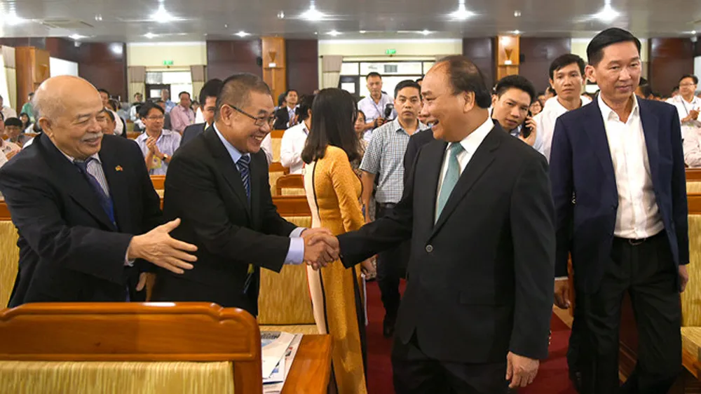 Thủ tướng tham dự hội nghị xúc tiến đầu tư tại Hậu Giang. Ảnh: VGP