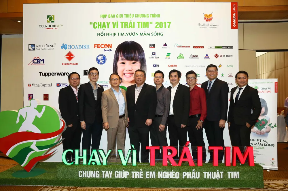 Gây quỹ từ thiện “Chạy vì trái tim 2017” ảnh 1