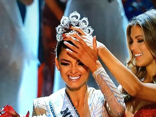 Người đẹp Nam Phi đăng quang Hoa hậu Hoàn vũ 2017 ảnh 4