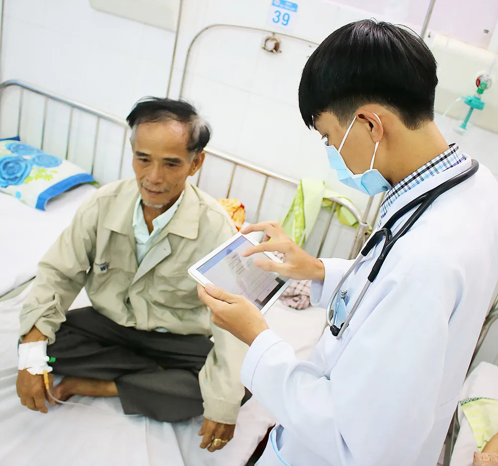 Bệnh viện không giấy tờ ảnh 1