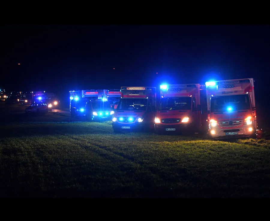 Tai nạn đường sắt tại Đức, ít nhất 50 người bị thương  ảnh 10