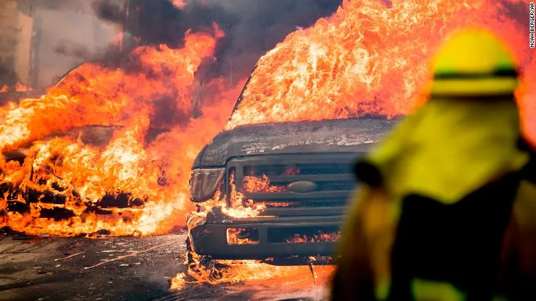 Mỹ đưa cảnh báo “cực kỳ nguy hiểm” do cháy rừng ở California ảnh 3