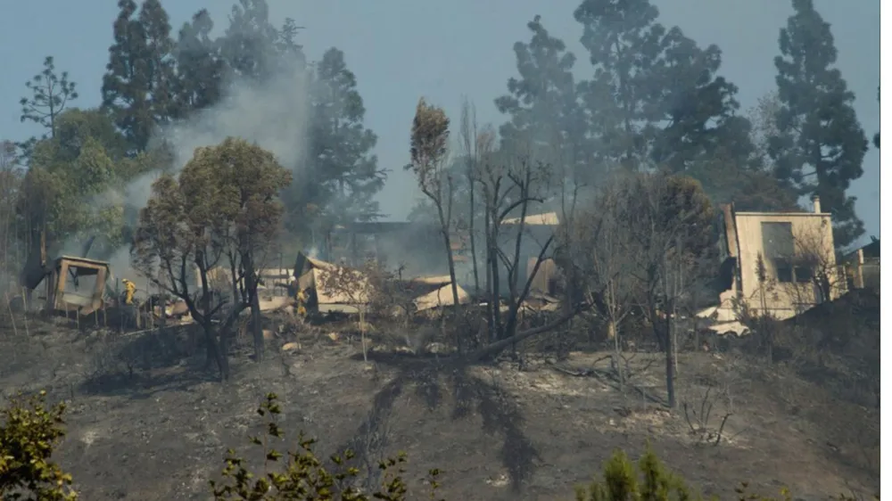 Mỹ đưa cảnh báo “cực kỳ nguy hiểm” do cháy rừng ở California ảnh 20