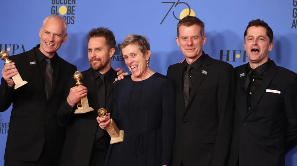 Đoàn phim Three Billboards Outside Ebbing, Missouri  thắng lớn tại Giải thưởng Quả cầu vàng năm nay. Ảnh: Reuters