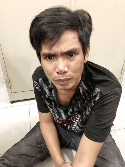 Bị truy đuổi, con nghiện cắn tay trinh sát hình sự thoát thân ảnh 1