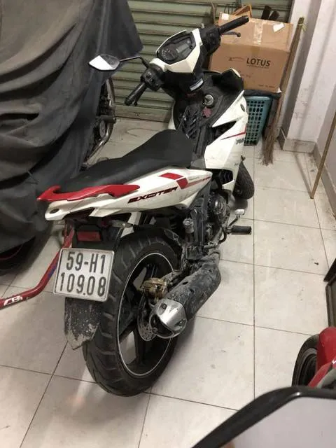 Bị truy đuổi, con nghiện cắn tay trinh sát hình sự thoát thân ảnh 4